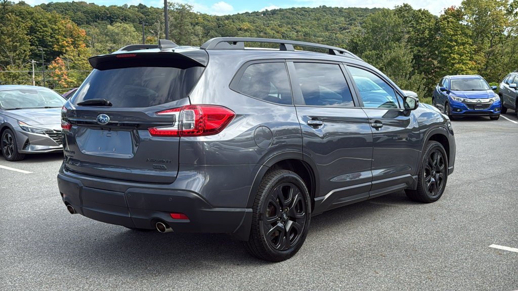 Used 2023 Subaru Ascent Onyx Edition AWD/4WD image 4