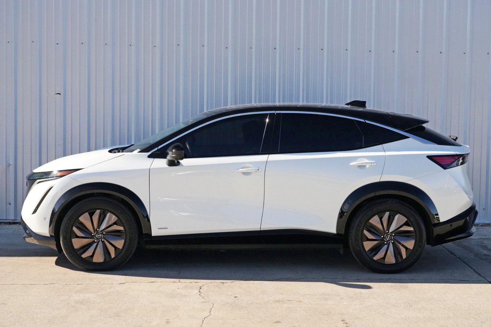 Used 2023 Nissan Ariya Premiere image 49