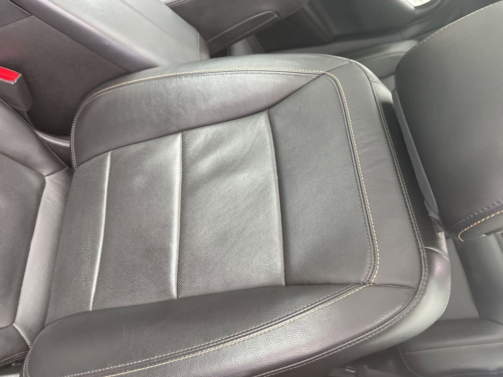 Used 2019 Chevrolet Equinox Premier FWD image 4