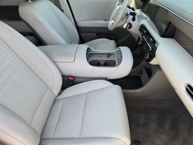 Certified 2026 Hyundai Palisade Limited FWD image 13