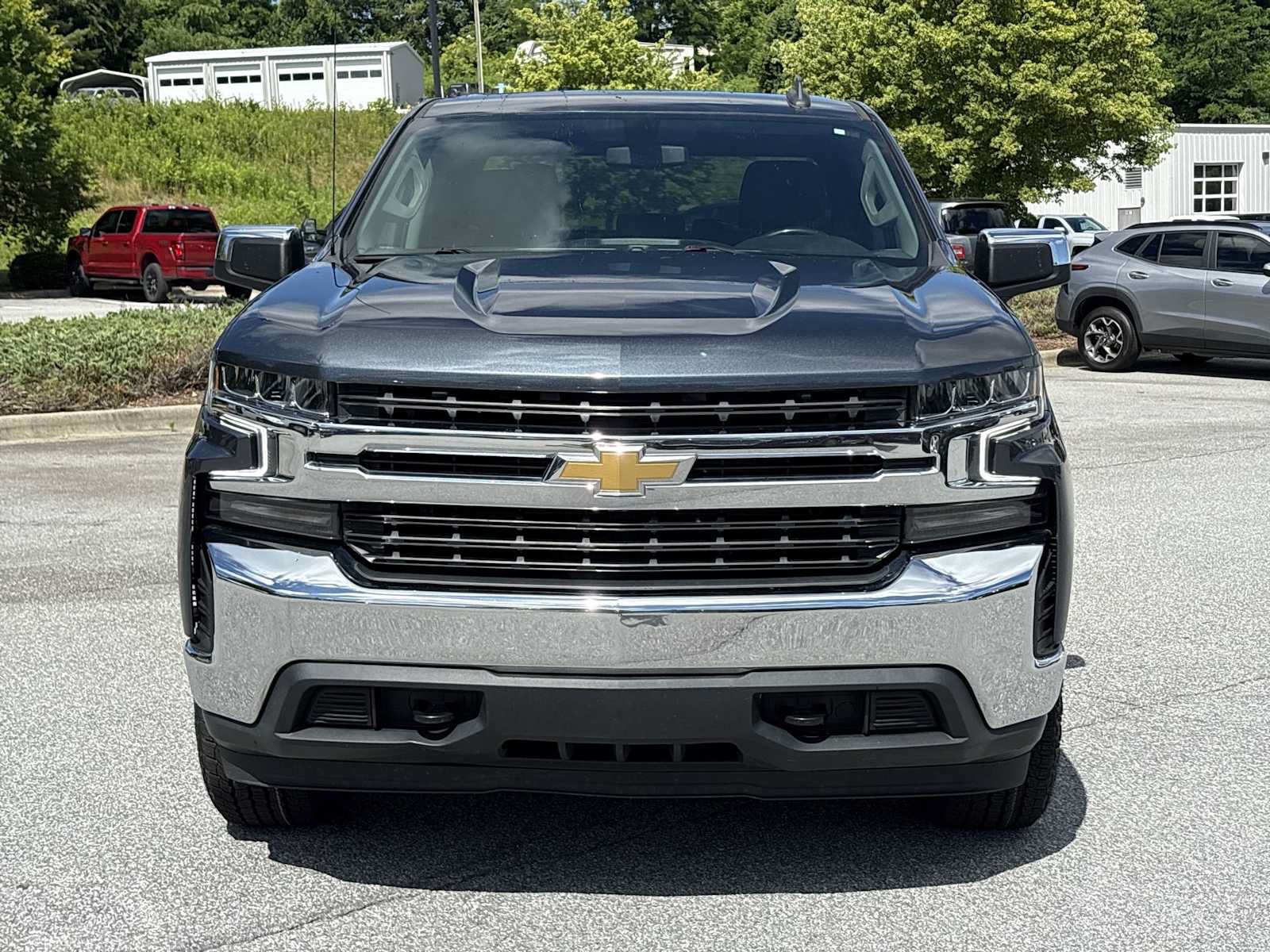 Used 2021 Chevrolet Silverado 1500 LT AWD/4WD image 3
