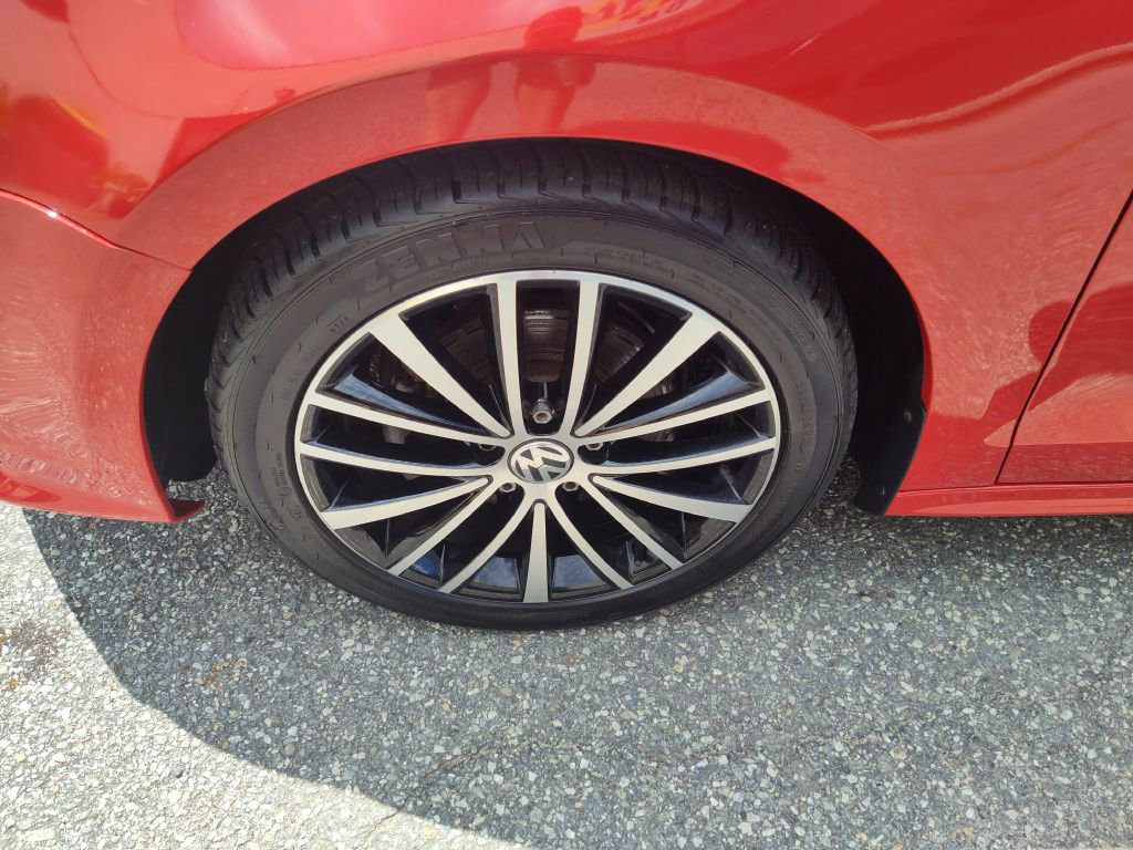 Used 2016 Volkswagen Jetta Sport w/ Lighting Package image 22