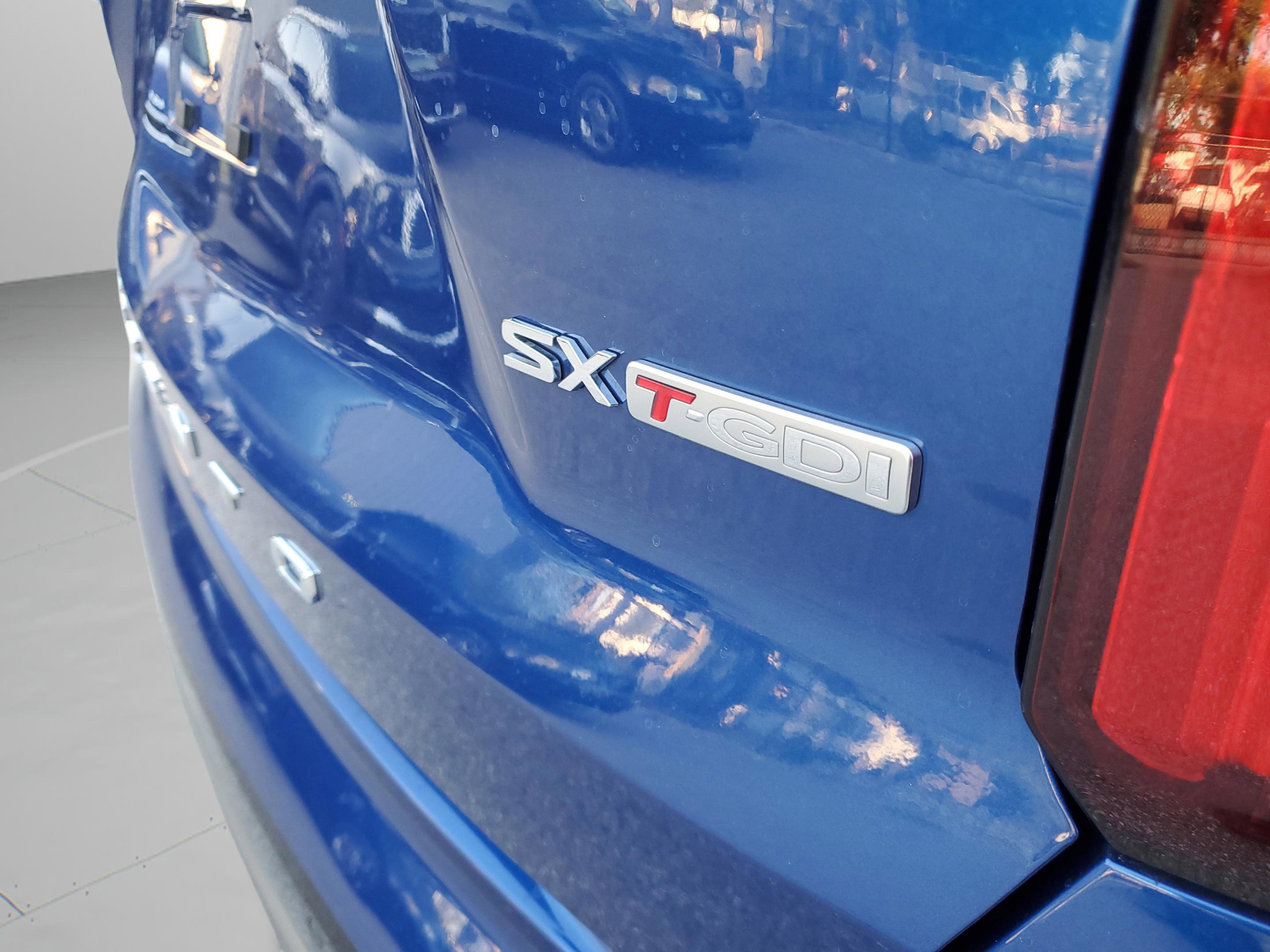 Used 2021 Kia Sorento SX image 30