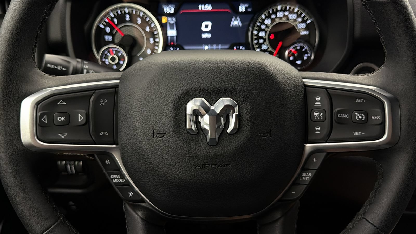 Used 2025 RAM 1500 Lone Star AWD/4WD image 31