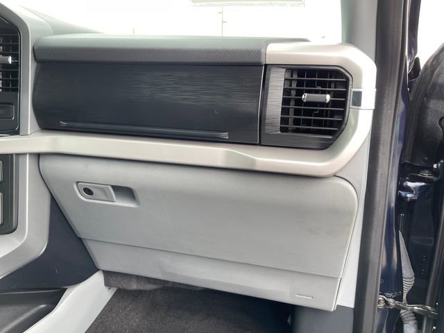 Used 2022 Ford F150 XLT w/ Equipment Group 302A High image 35