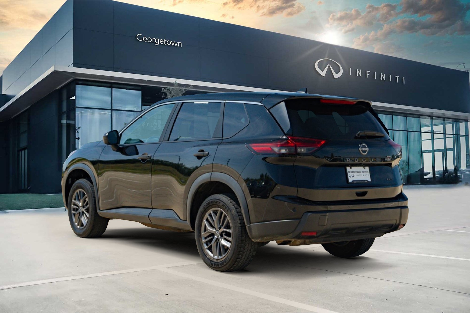 Used 2024 Nissan Rogue S AWD/4WD image 6