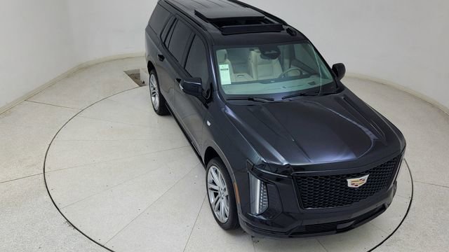 Used 2025 Cadillac Escalade Sport Platinum w/ LPO, Floor Liner Package image 85