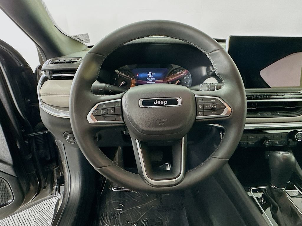 Certified 2024 Jeep Compass Limited AWD/4WD image 18
