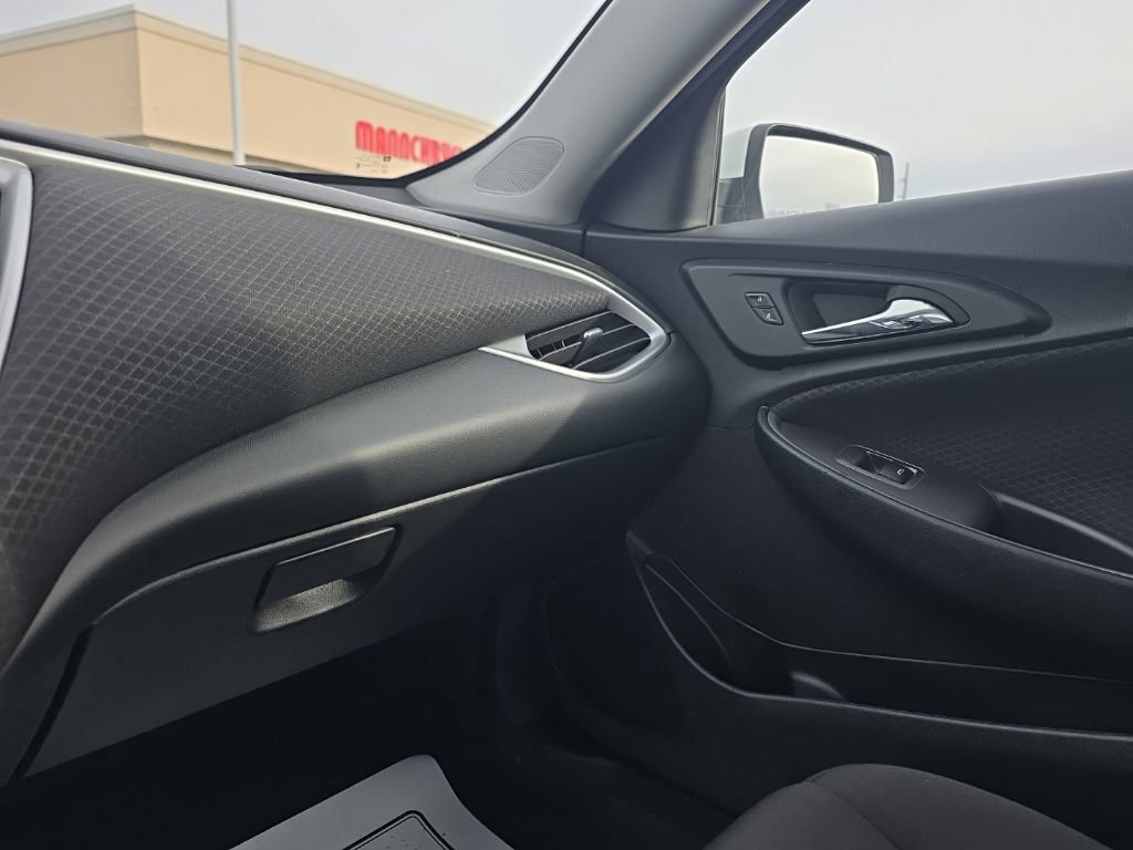 Used 2021 Chevrolet Malibu RS image 18