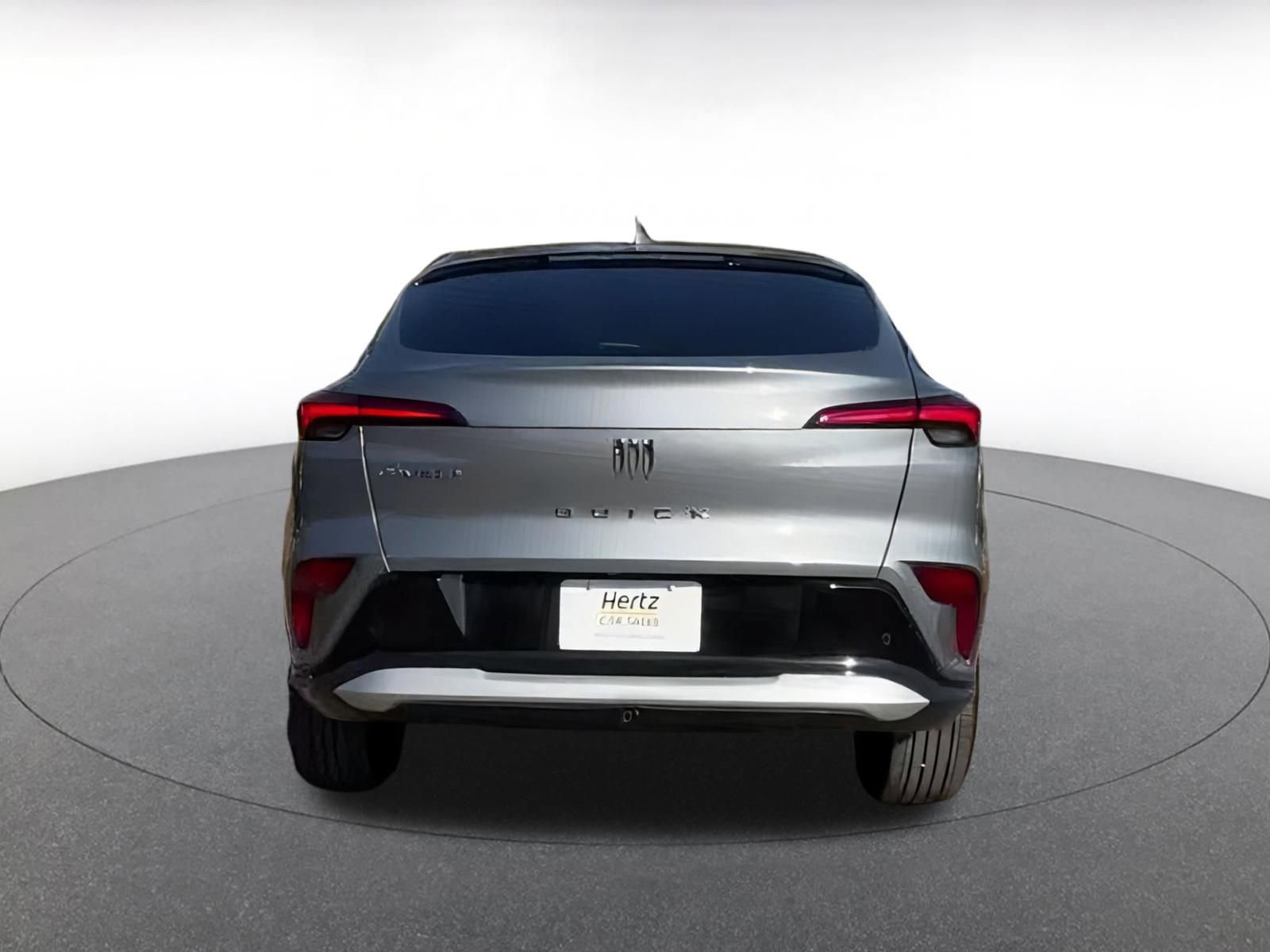 Used 2025 Buick Envista Sport Touring image 11