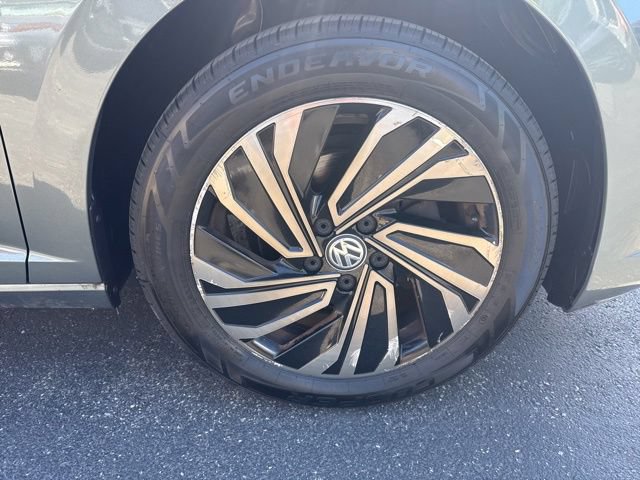 Used 2019 Volkswagen Jetta SEL Premium FWD image 21