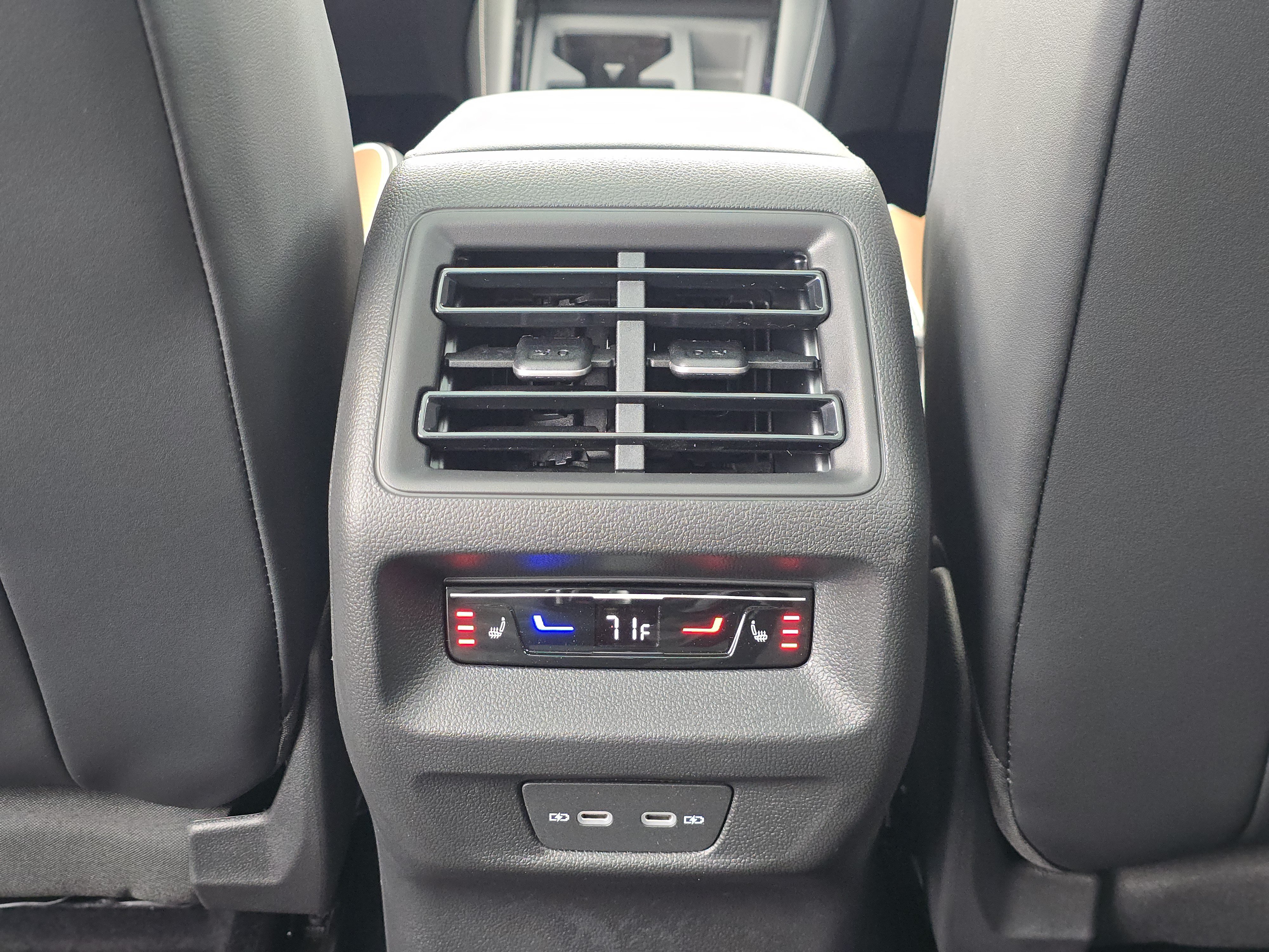 New 2026 Volkswagen Tiguan SEL R-Line AWD/4WD image 21