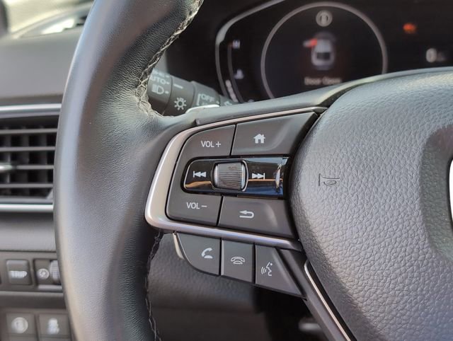 Used 2021 Honda Accord Touring image 25