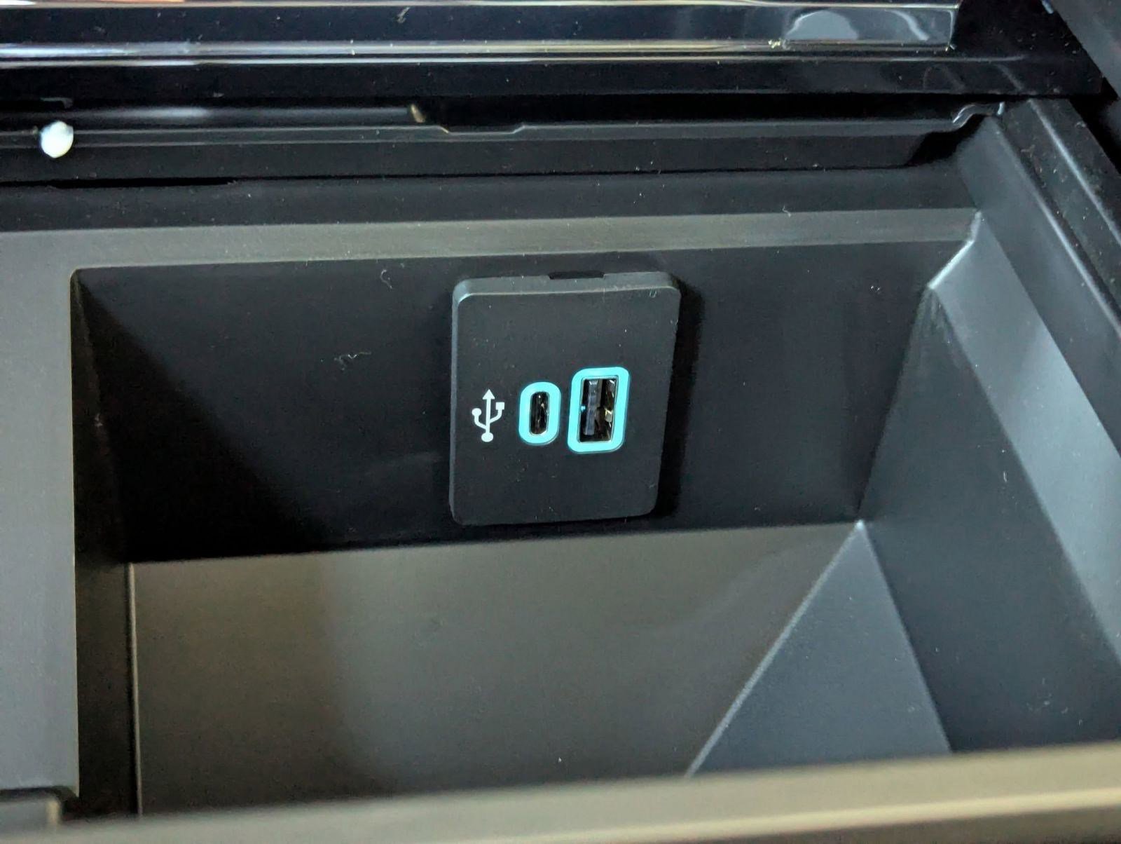 New 2026 Ford F250 Lariat image 27