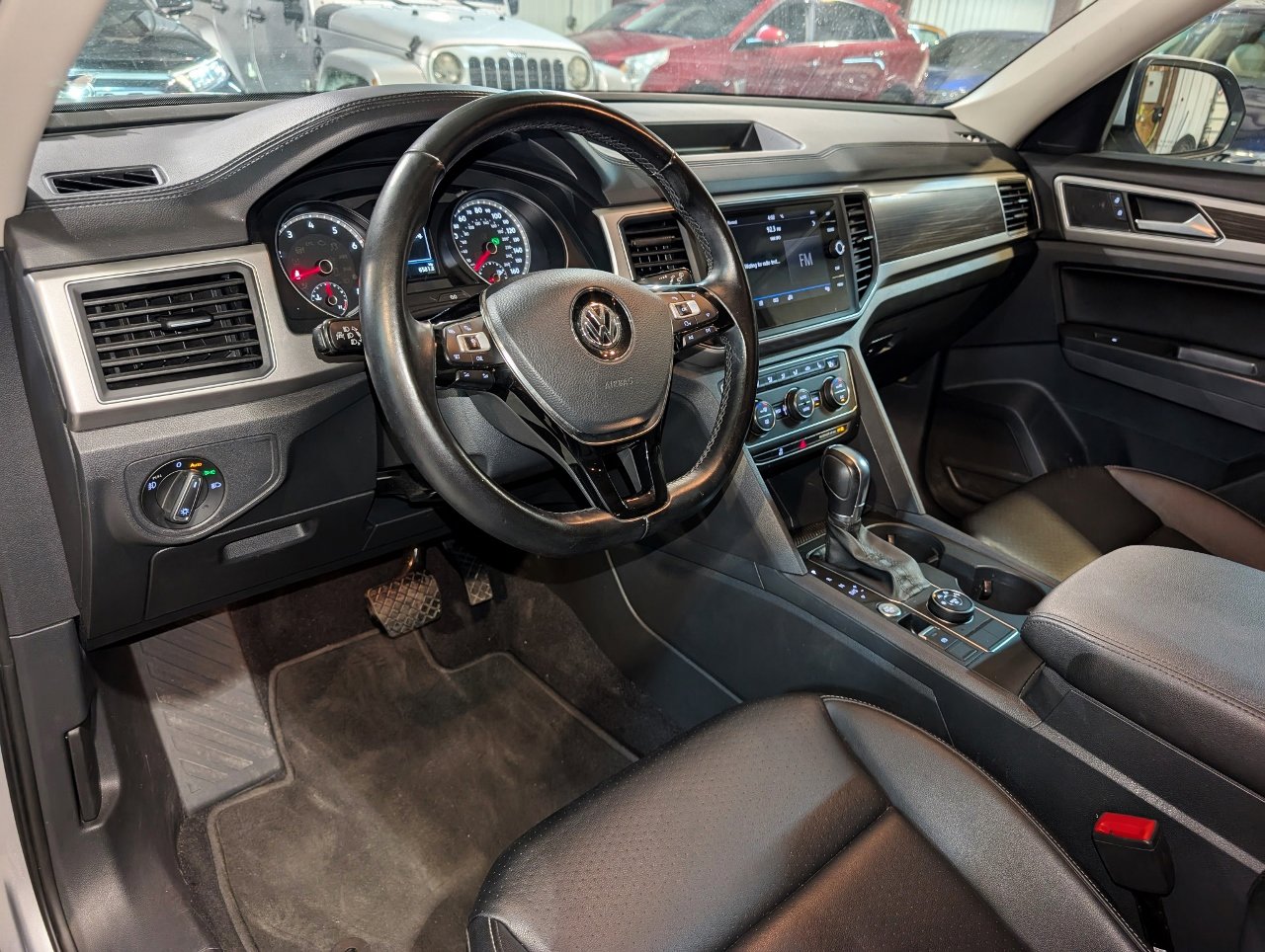 Used 2018 Volkswagen Atlas SE image 16