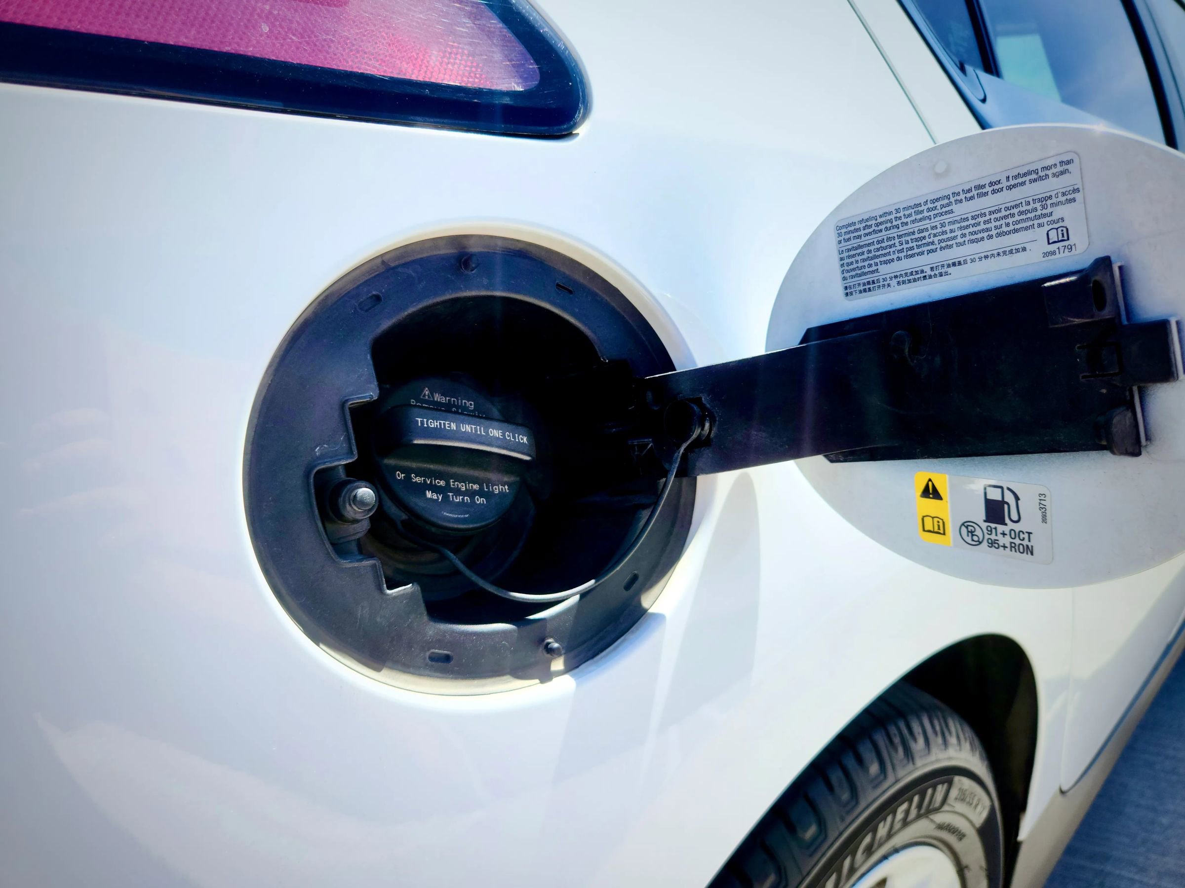 Used 2013 Chevrolet Volt Premium w/ Premium Trim Package image 26