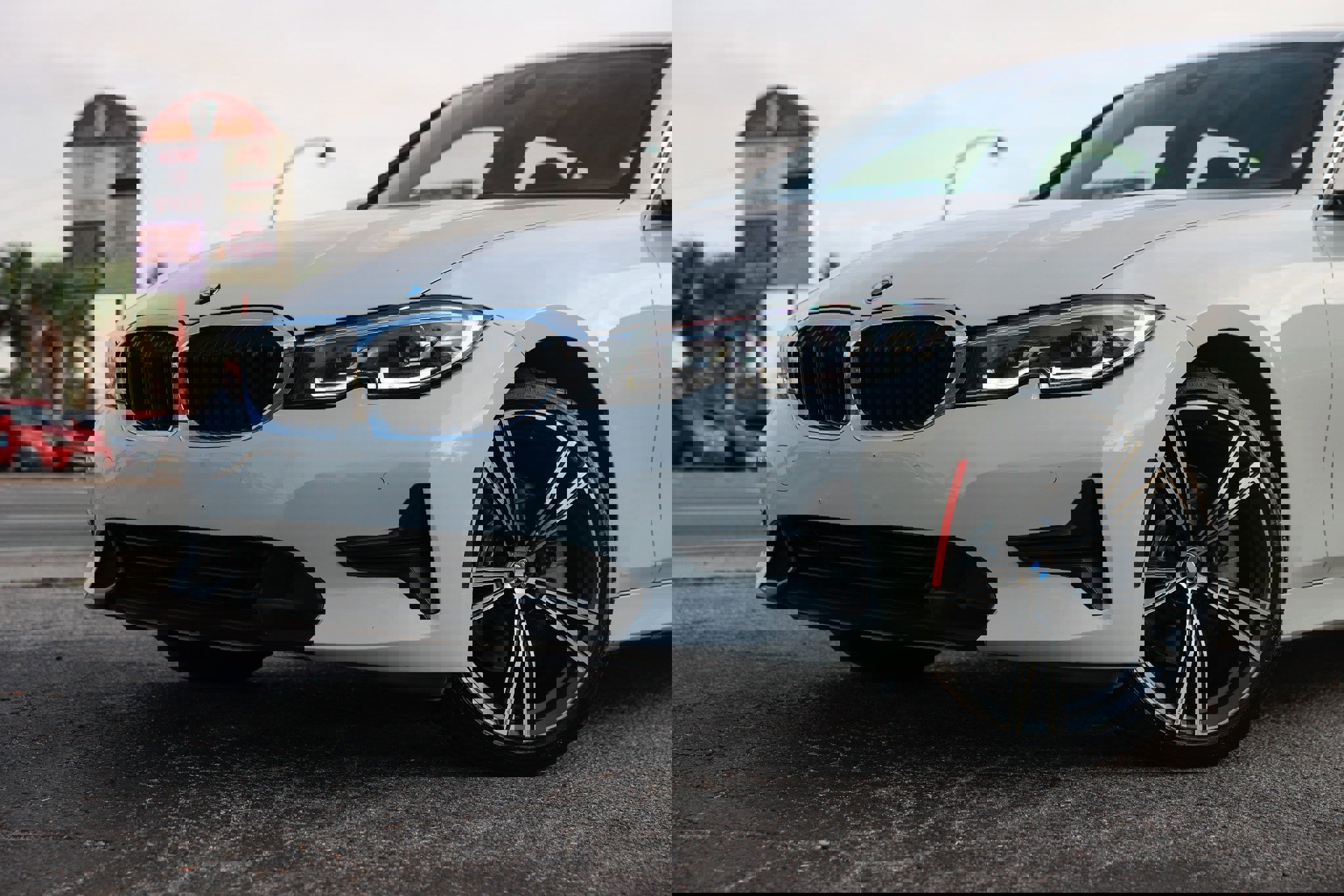 Used 2021 BMW 330i Sedan w/ Premium Package image 30