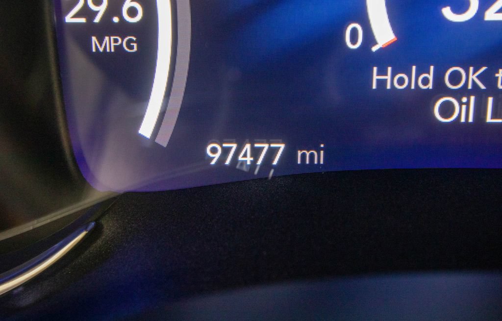 Used 2021 Chrysler Pacifica Pinnacle FWD image 22