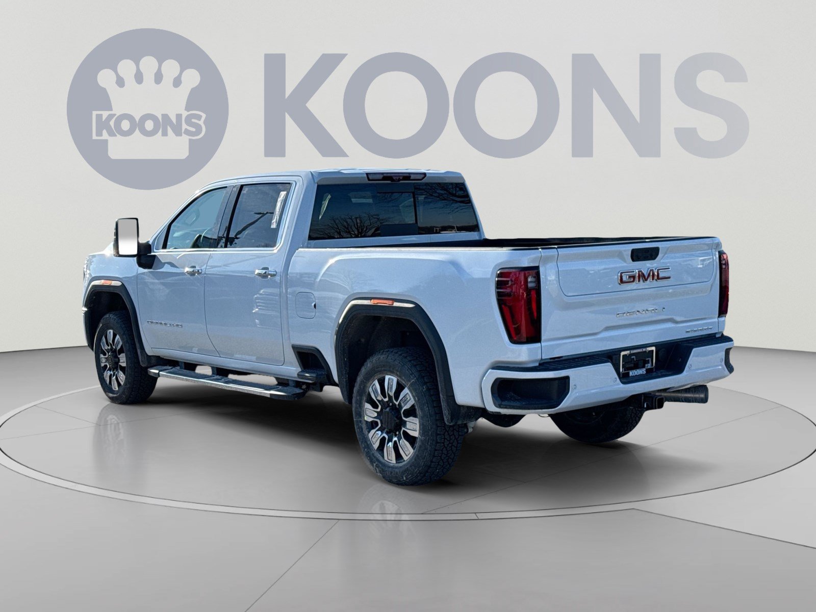 New 2026 GMC Sierra 2500 Denali w/ Denali Reserve Package AWD/4WD image 4