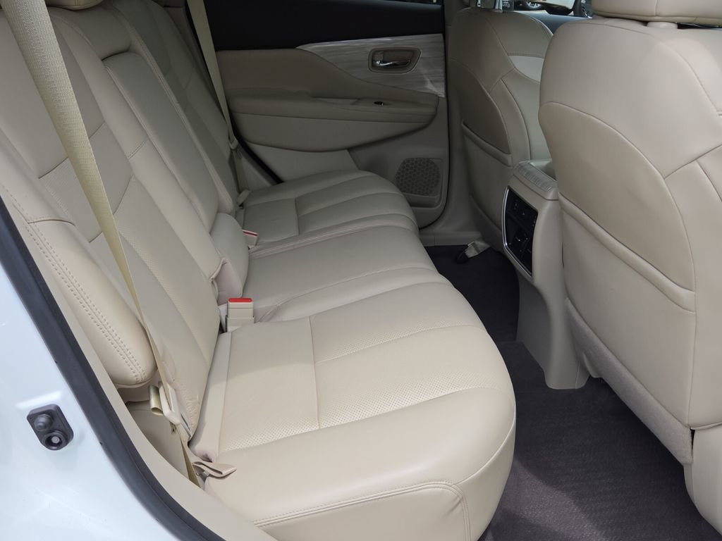 Used 2018 Nissan Murano SL w/ Cargo Package FWD image 18