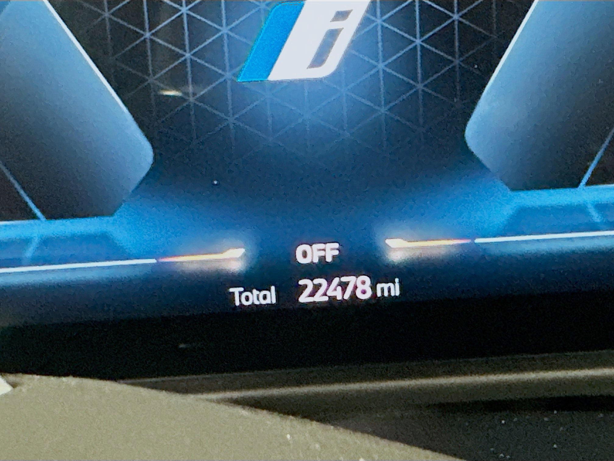 Used 2023 BMW 330e w/ Parking Assistance Package image 19