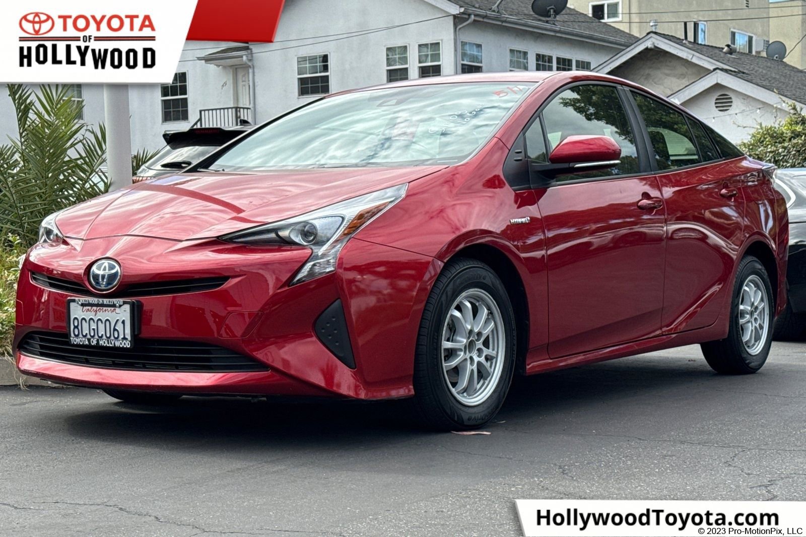 Used 2017 Toyota Prius One FWD image 1