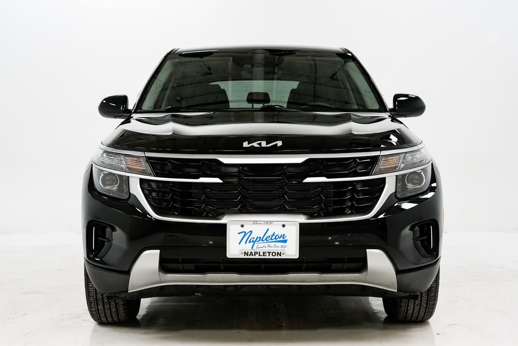 Certified 2025 Kia Seltos LX image 4