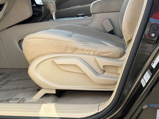 Used 2015 Nissan Pathfinder S image 12