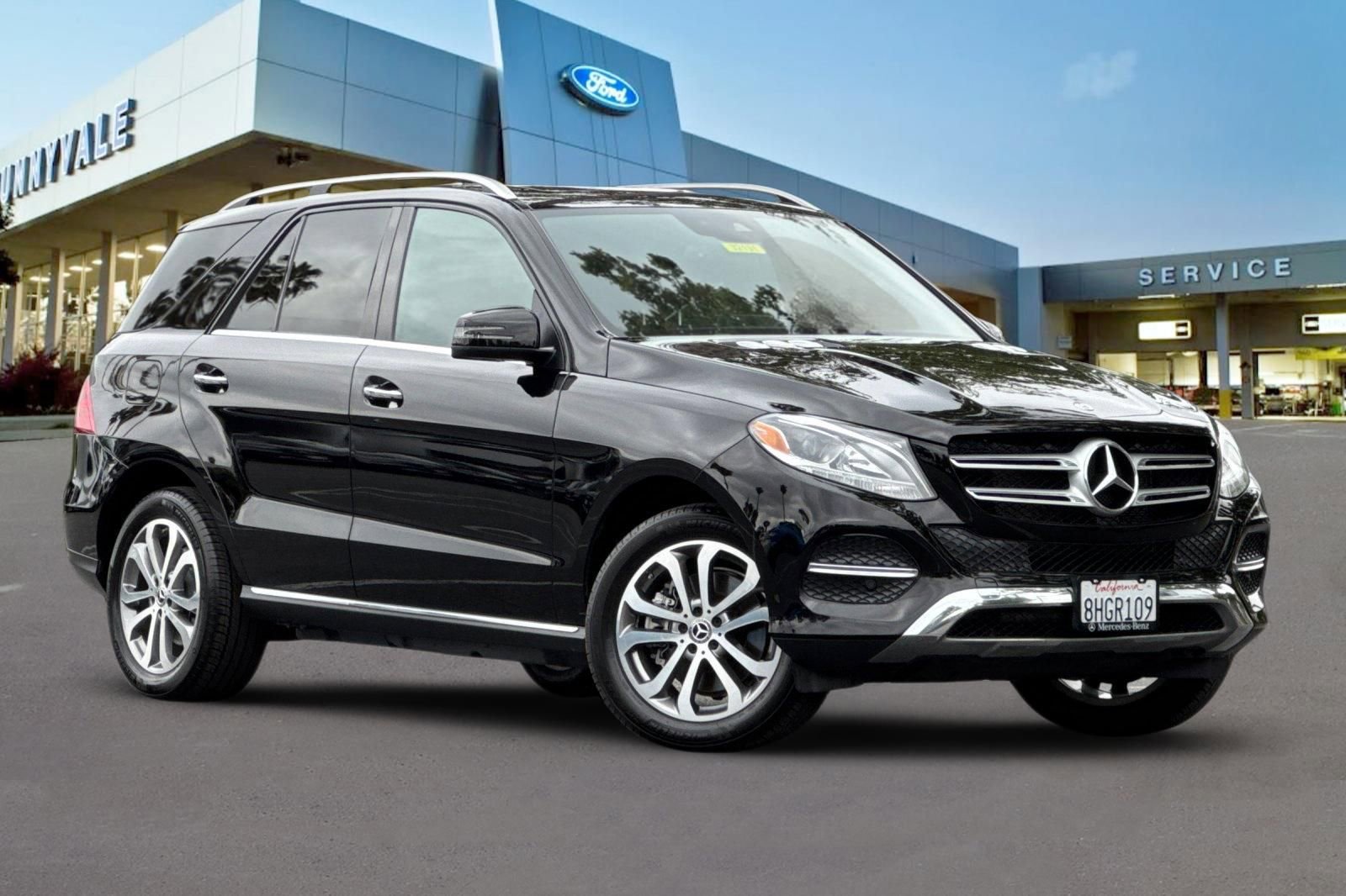 Used 2019 Mercedes-Benz GLE 400 4MATIC image 2