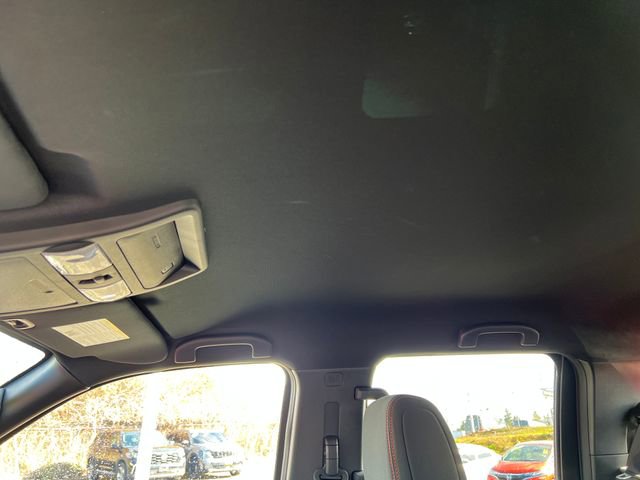 Used 2024 Nissan Frontier PRO-4X w/ Off-Road Protection Package image 30