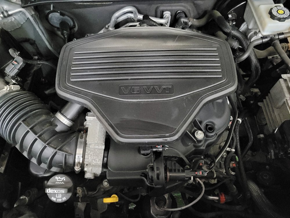 Used 2019 GMC Acadia SLE w/ LPO, Floor Liner Package AWD/4WD image 30