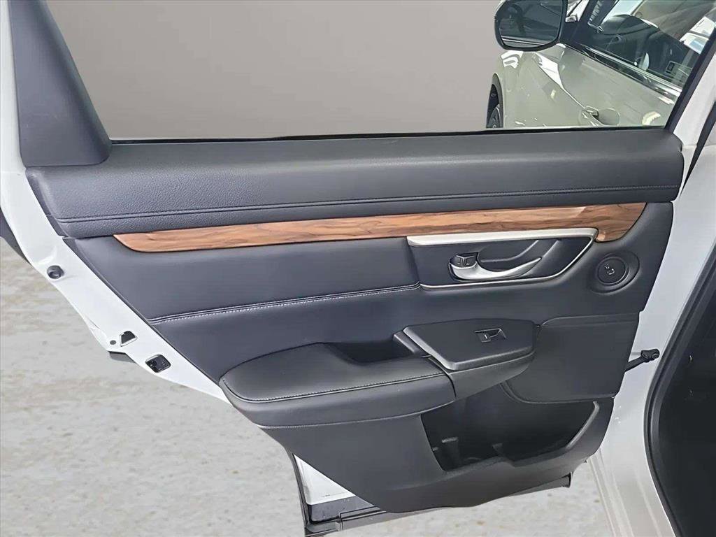 Used 2022 Honda CR-V Touring image 24