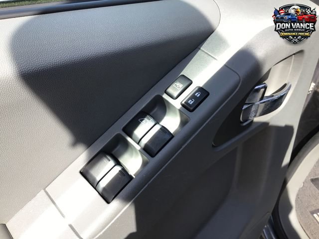 Used 2018 Nissan Frontier SV w/ Value Truck Package RWD image 11