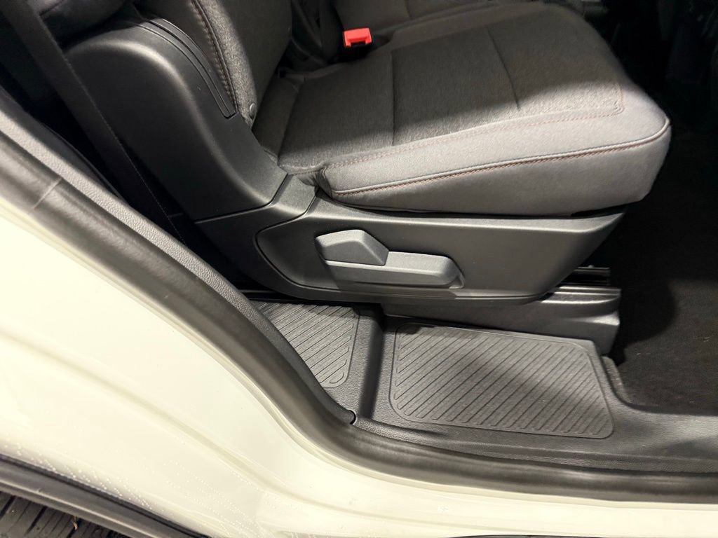 New 2026 Ford Explorer Active image 25