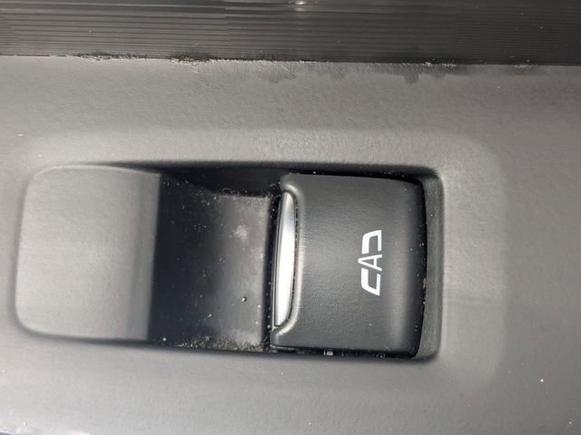 Used 2024 Cadillac XT4 Premium Luxury AWD/4WD image 32