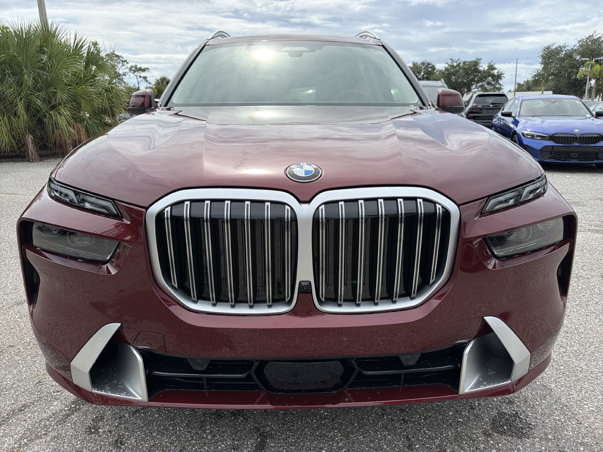 New 2027 BMW X7 xDrive40i AWD/4WD image 2