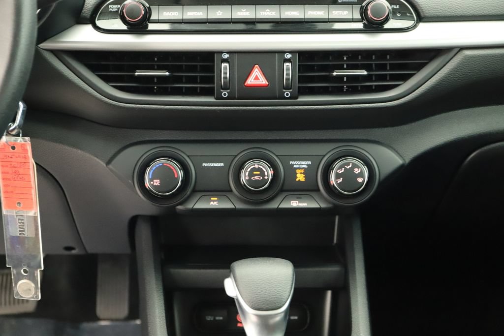 Used 2020 Kia Forte LXS FWD image 20