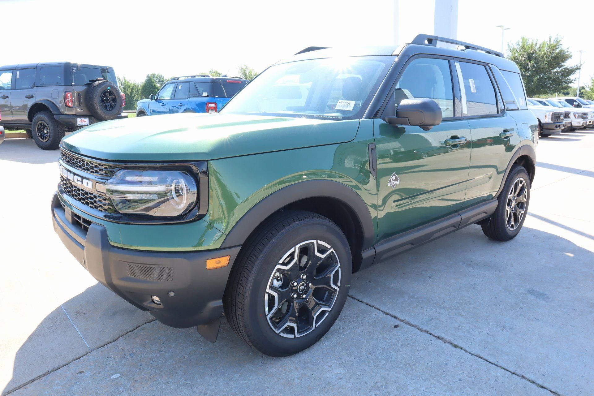 New 2025 Ford Bronco Sport Outer Banks w/ Outer Banks Tech Package+ image 11