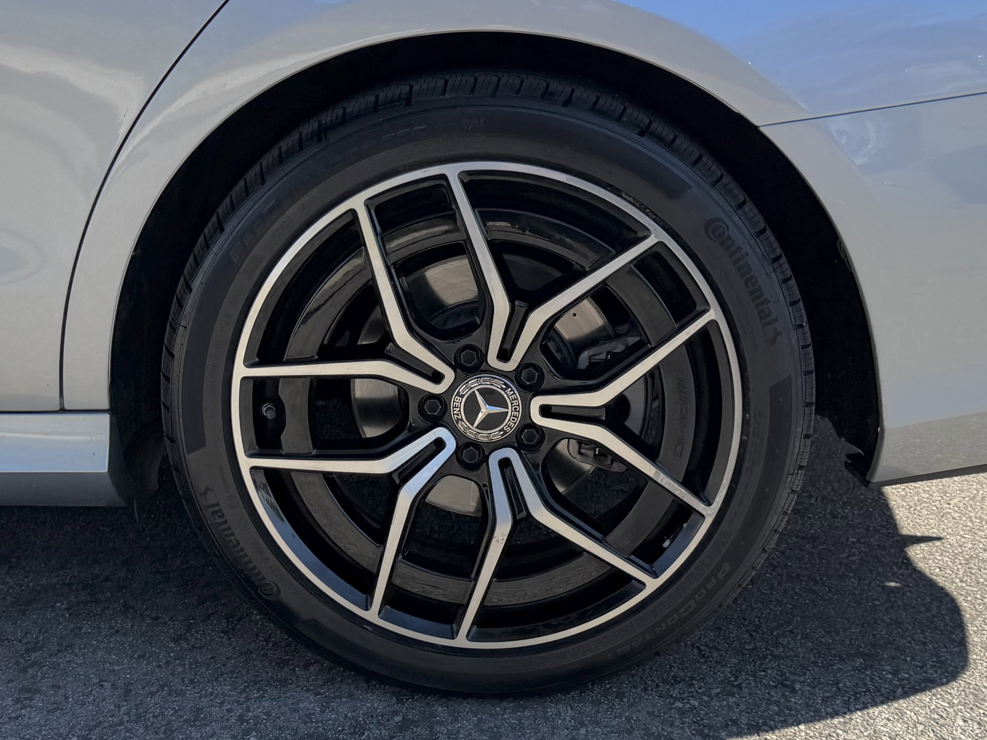 Used 2021 Mercedes-Benz E 350 Sedan w/ Premium Package image 15