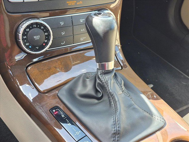 Used 2015 Mercedes-Benz SLK 250 image 13