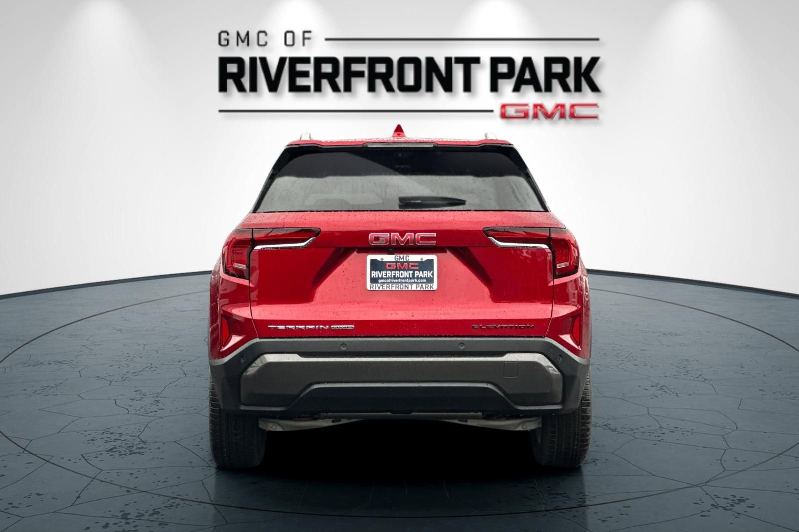 New 2026 GMC Terrain Elevation w/ Elevation Premium Package image 4