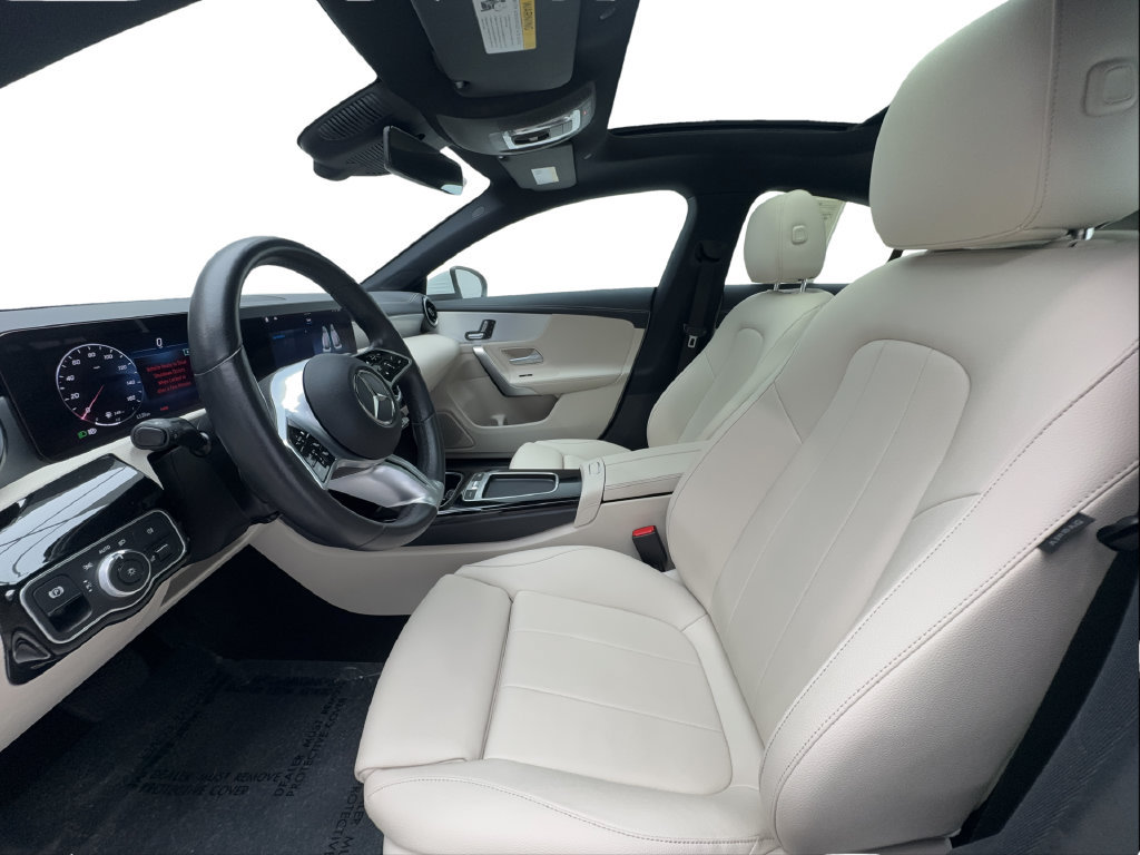 Used 2025 Mercedes-Benz CLA 250 image 26