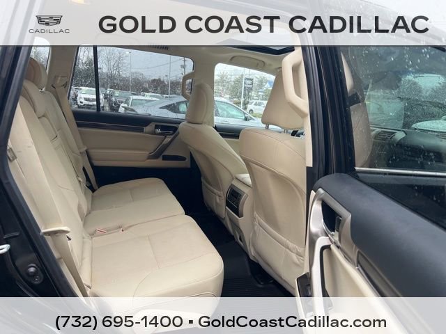 Used 2021 Lexus GX 460 Premium w/ Premium Package image 9