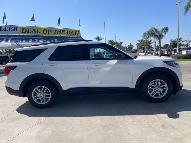 New 2026 Ford Explorer Active RWD image 6