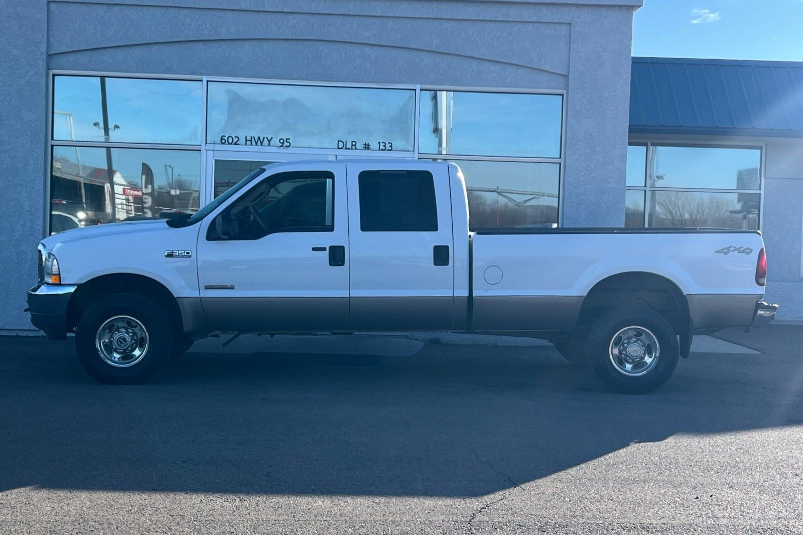 Used 2004 Ford F350 Lariat AWD/4WD image 8