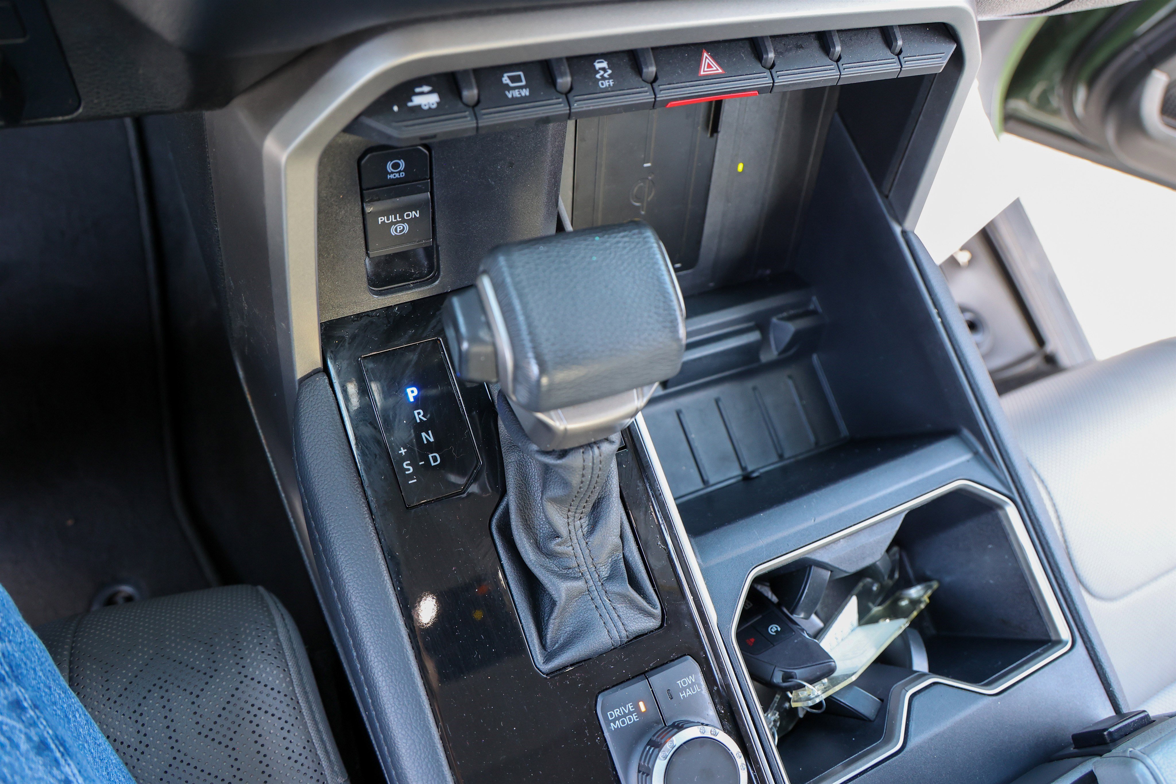 Used 2023 Toyota Tundra Limited image 25