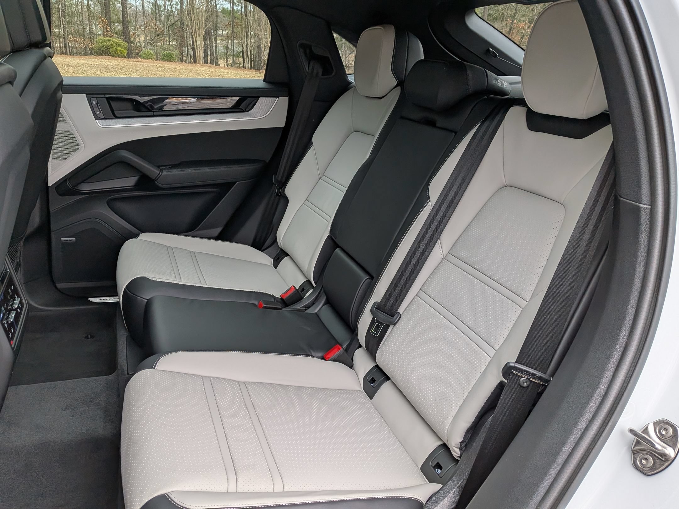 New 2026 Porsche Cayenne S AWD/4WD image 27