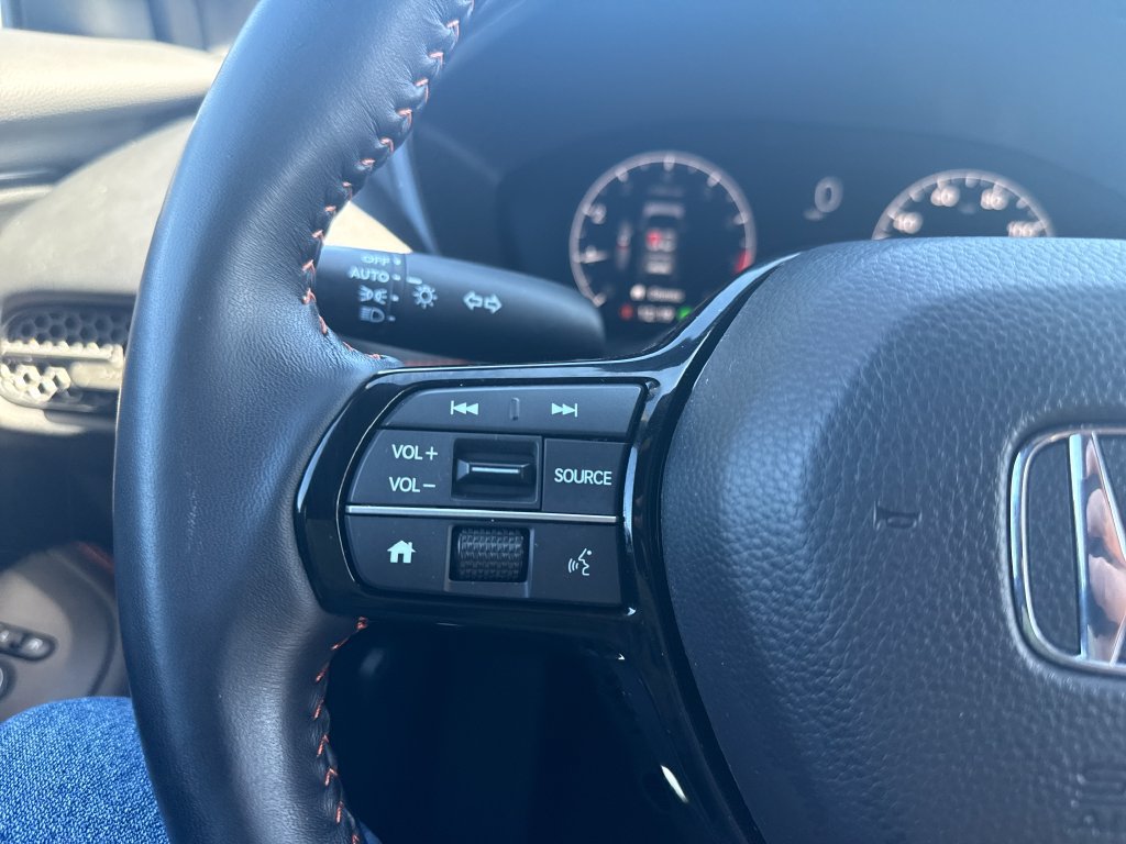 Used 2025 Honda HR-V Sport image 24