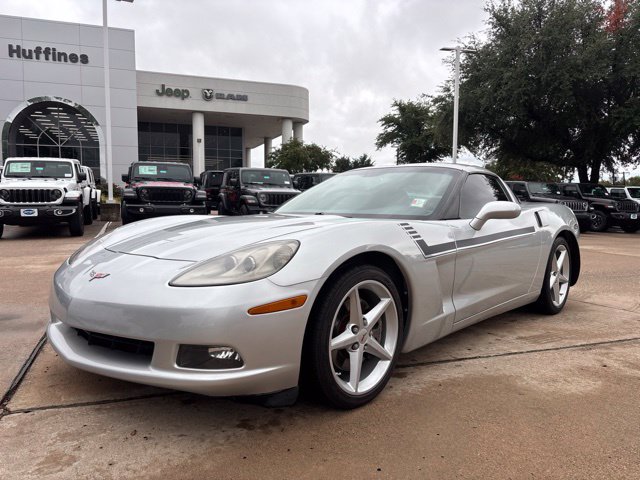 Used 2011 Chevrolet Corvette Coupe w/ 1LT RWD image 3
