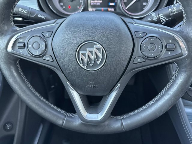 Used 2020 Buick Envision Essence image 23